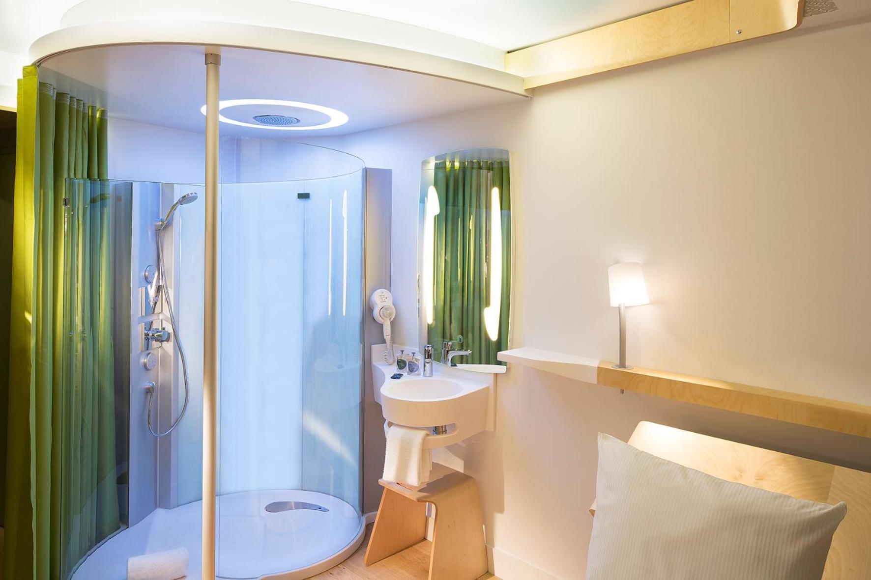 Nomad Hotel Le Havre Centre Gare Екстериор снимка