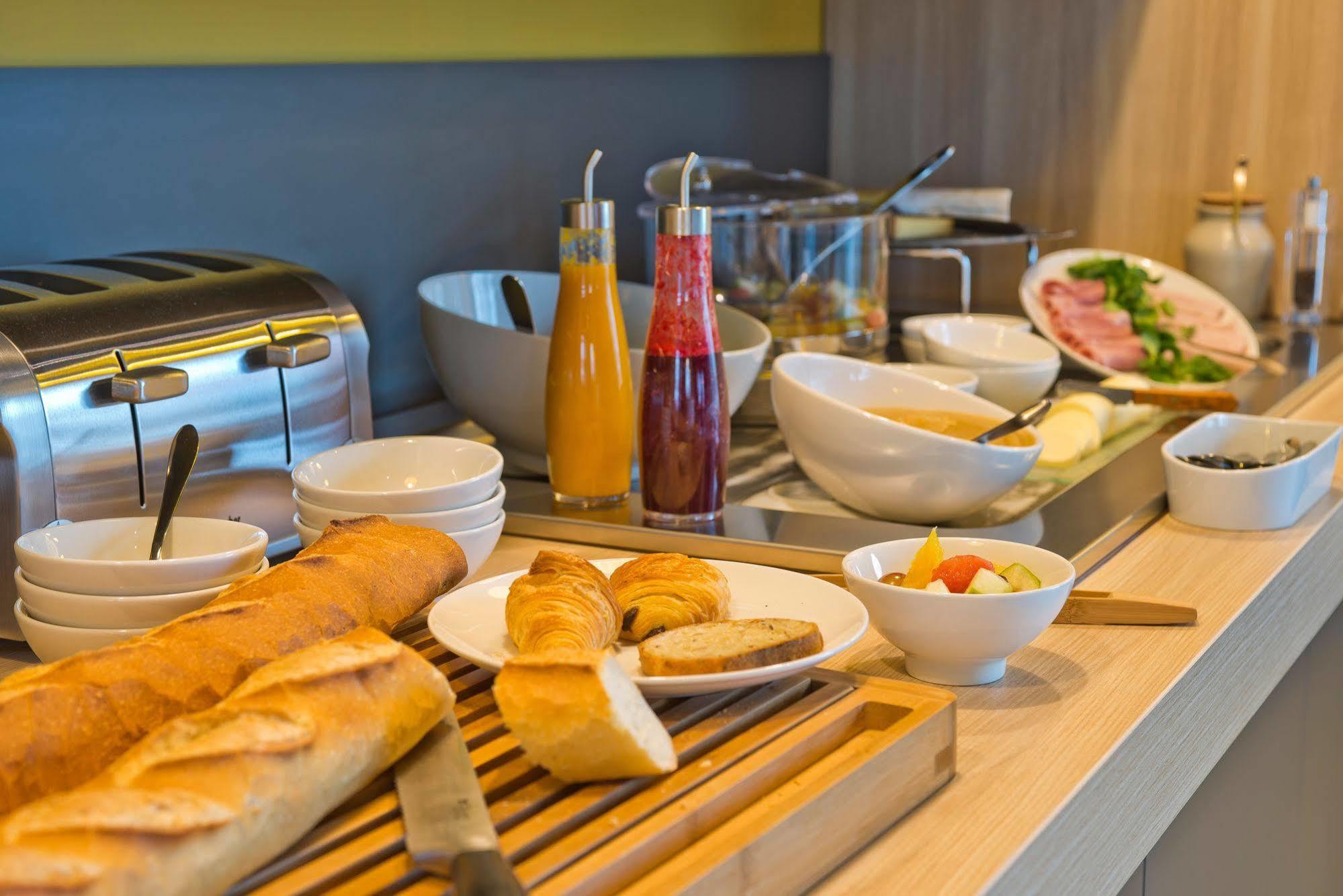 Nomad Hotel Le Havre Centre Gare Екстериор снимка